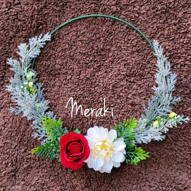 Flower girl's floral hoop