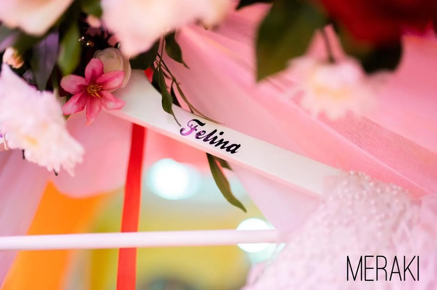 Bridal hanger